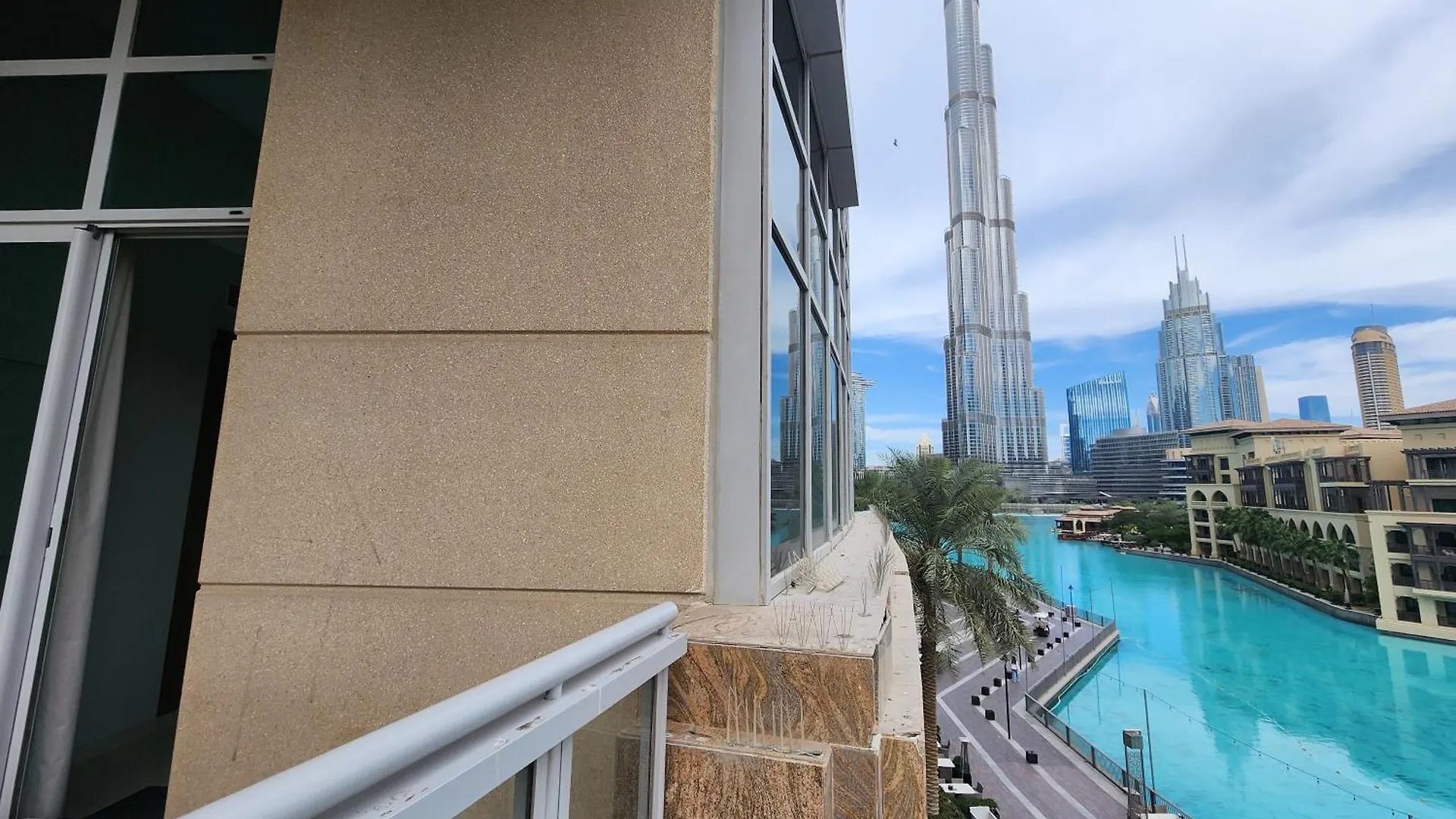 Downtown Oasis, Burj Khalifa Views, Luxury Amenities Lejlighed Dubai