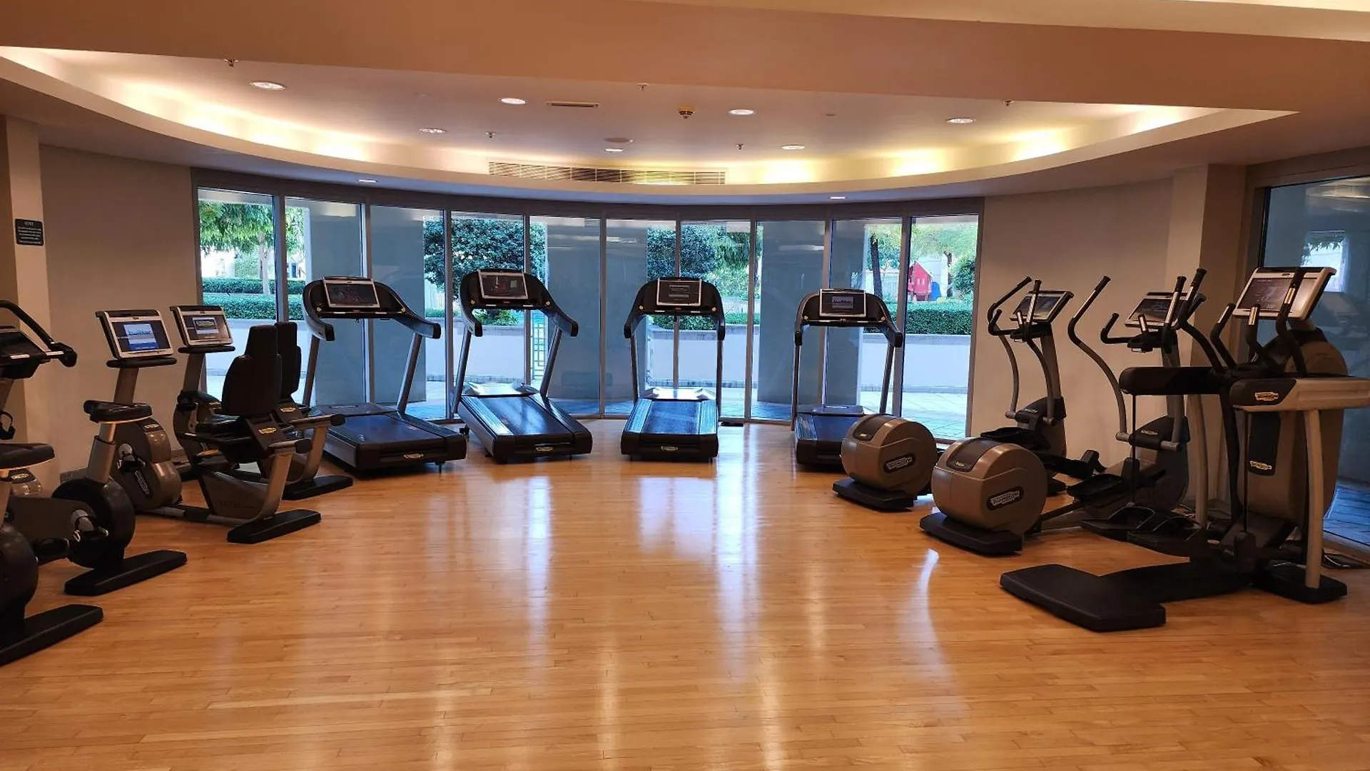 Downtown Oasis, Burj Khalifa Views, Luxury Amenities Lejlighed Dubai