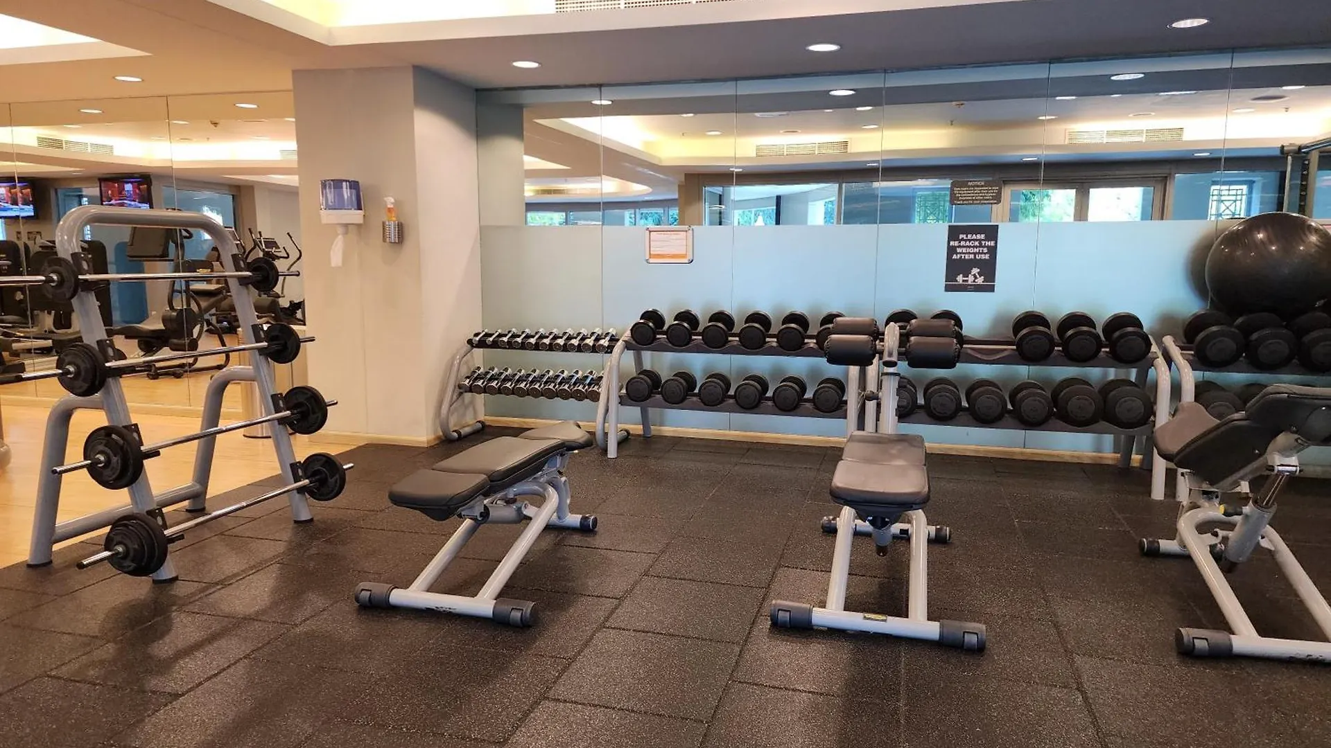 Downtown Oasis, Burj Khalifa Views, Luxury Amenities Lejlighed Dubai Forenede Arabiske Emirater