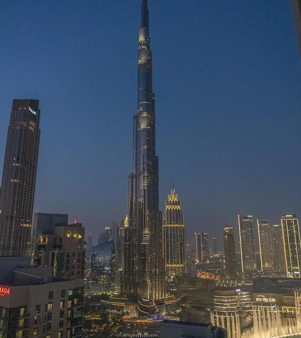 Downtown Oasis, Burj Khalifa Views, Luxury Amenities Lejlighed Dubai