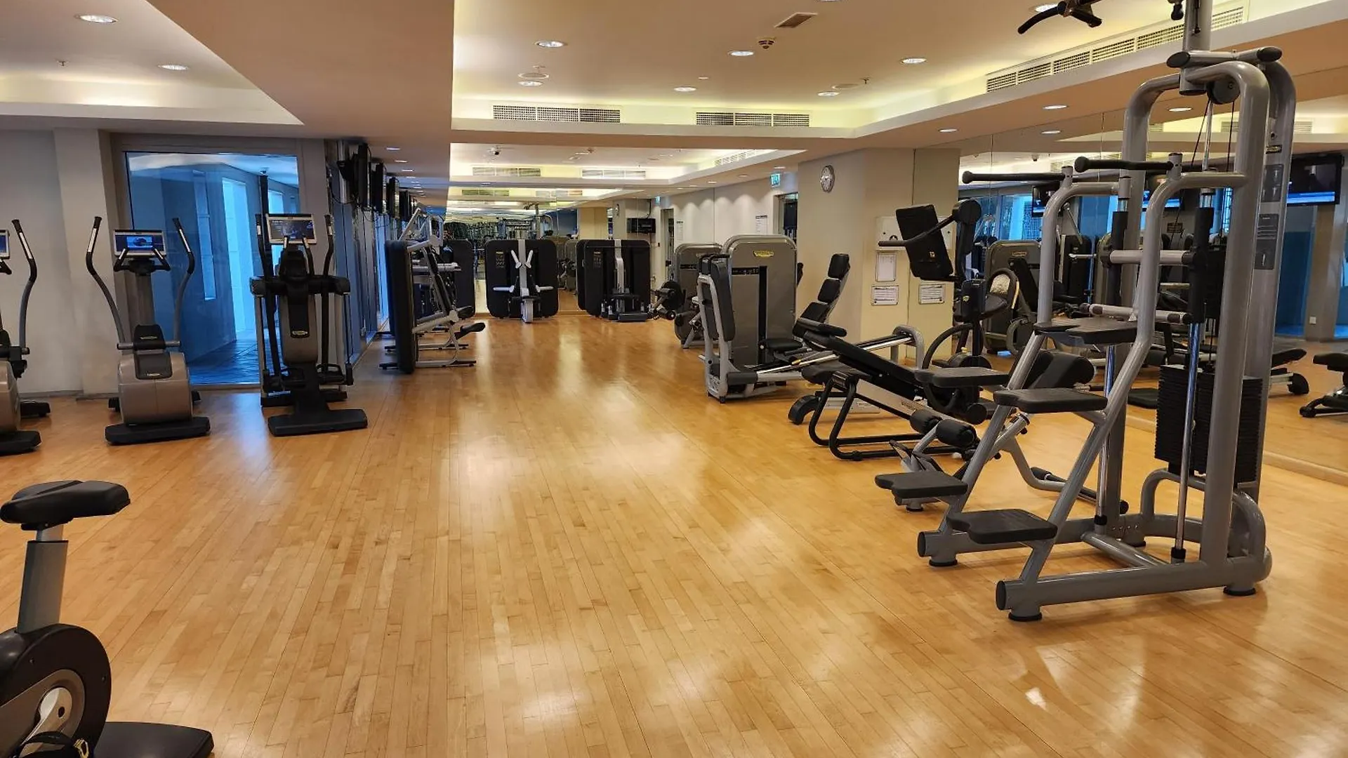 두바이 Downtown Oasis, Burj Khalifa Views, Luxury Amenities 아파트 0*,  아랍에미리트